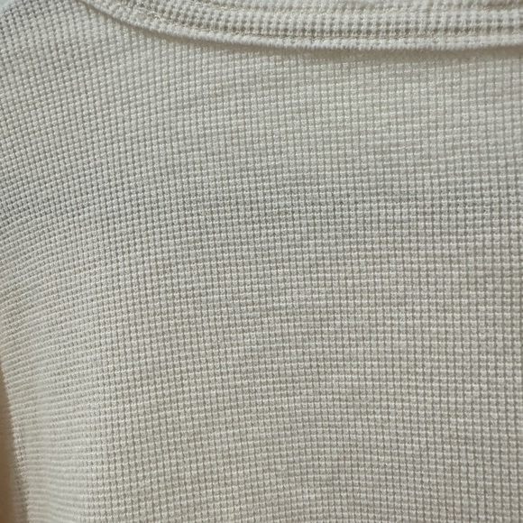 Anthropologie Annette Waffle Thermal Knit
Contrast Sleeve Top in Ivory Small - Picture 13 of 16